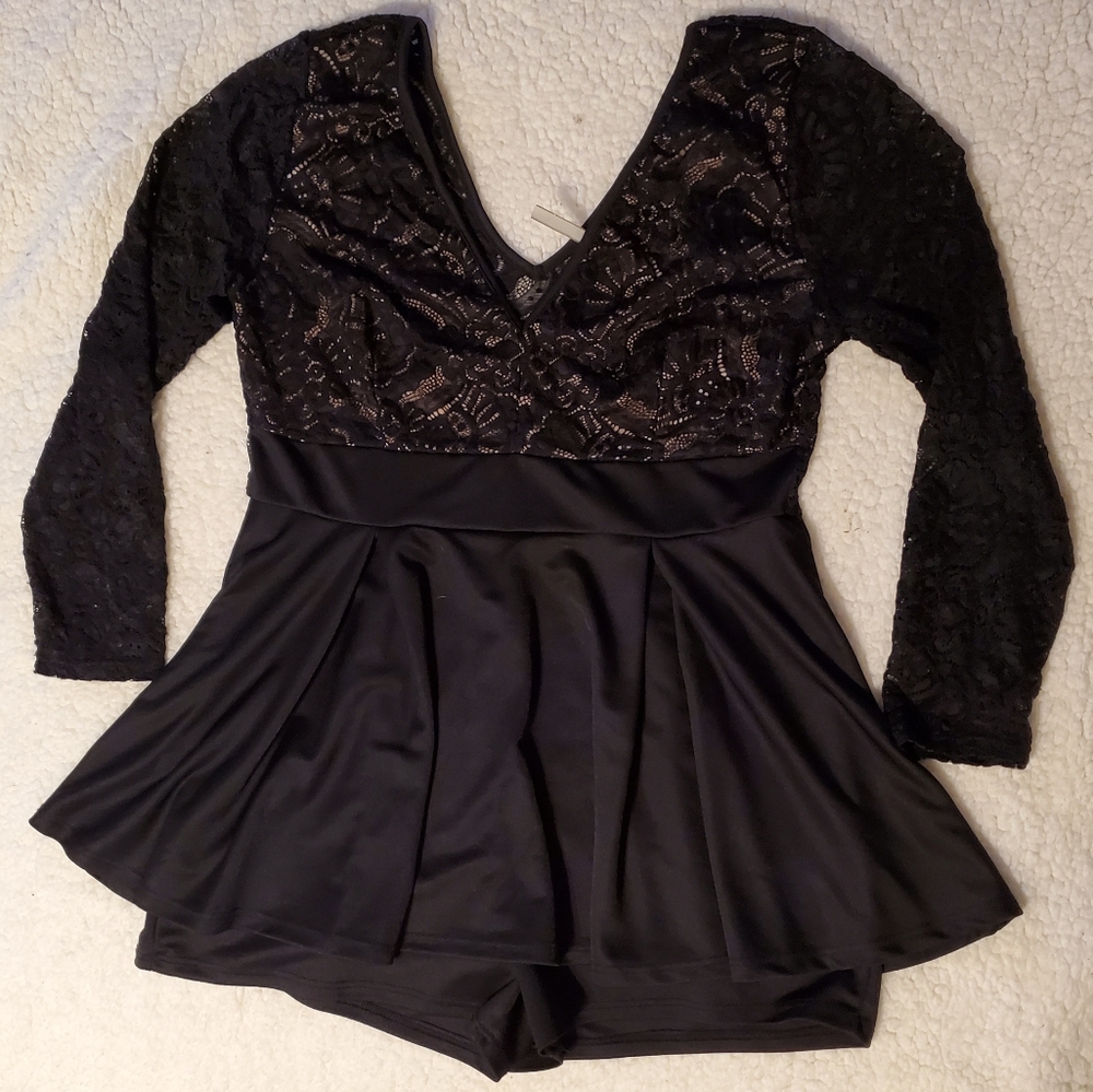 Romper - Picture 2 of 3